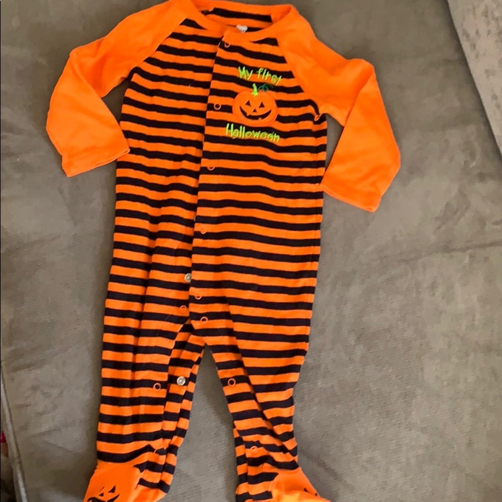 My First Halloween Long Sleeve One Piece. 6-9 mth.